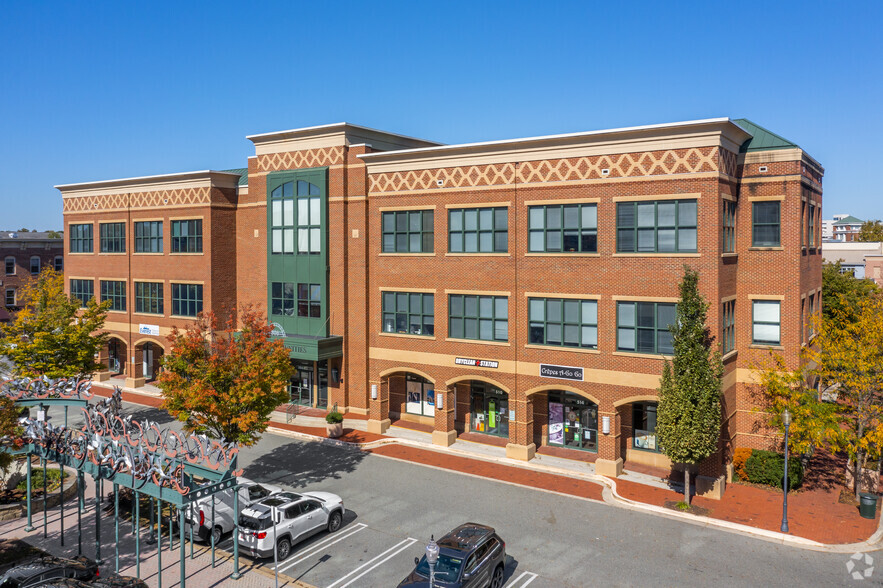 Primary Photo Of 502-514 Main St, Gaithersburg Office For Lease