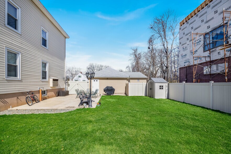 More Photos Of 1246 McBride Ave, Woodland Park Multifamily For Sale