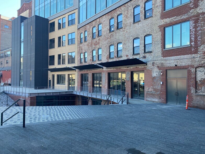 More Photos Of 461 W 126th St, New York Office For Lease