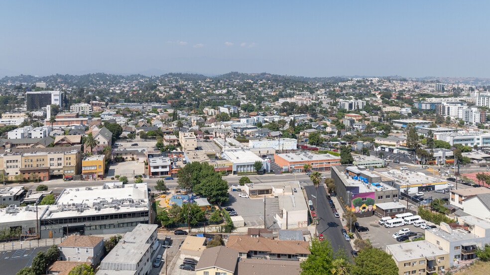 More Photos Of 1626 Beverly Blvd, Los Angeles Office For Sale