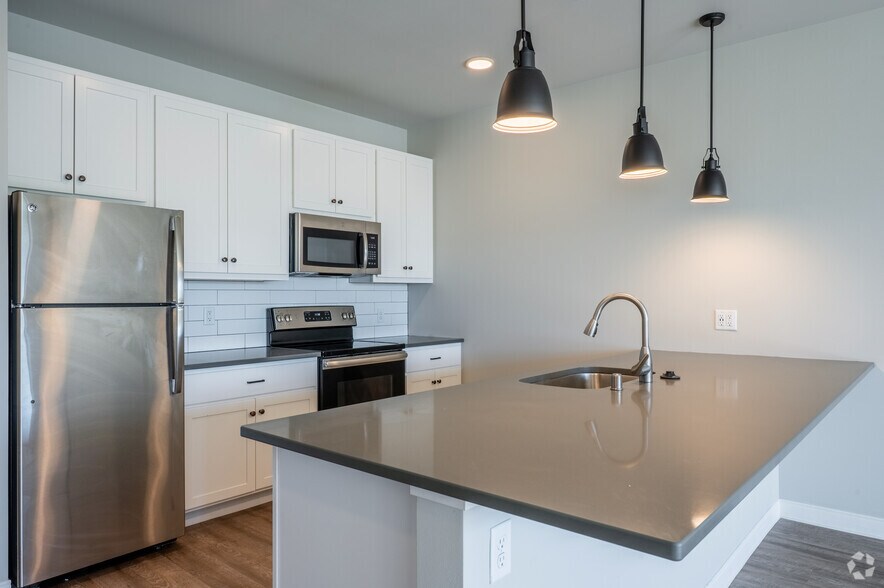 More Photos Of 203 E Main St, Waunakee Apartments For Lease