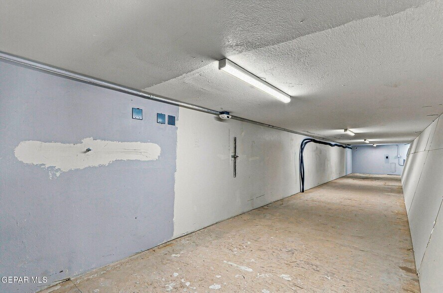 More Photos Of , Sunland Park Flex For Sale