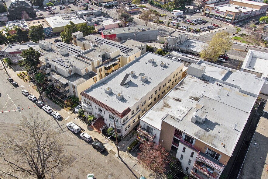 More Photos Of 226 Athol Ave, Oakland Apartments For Sale