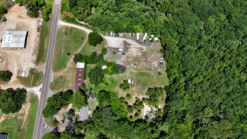 More Photos Of 15585 Hwy 175 E, Poynor Industrial For Sale