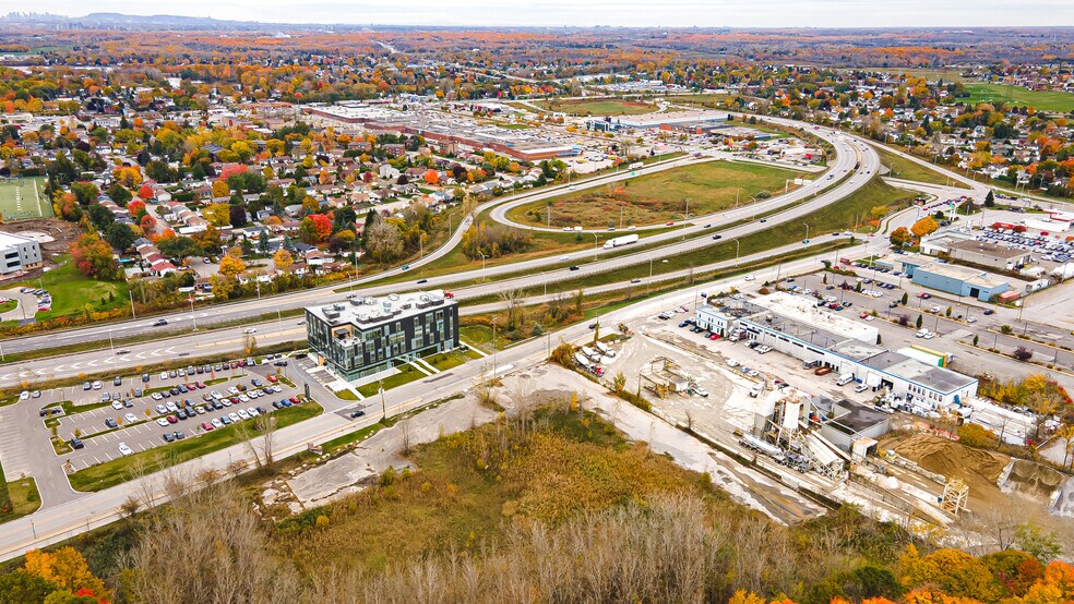 More Photos Of 935-945 Ch Du Coteau, Terrebonne Land For Sale