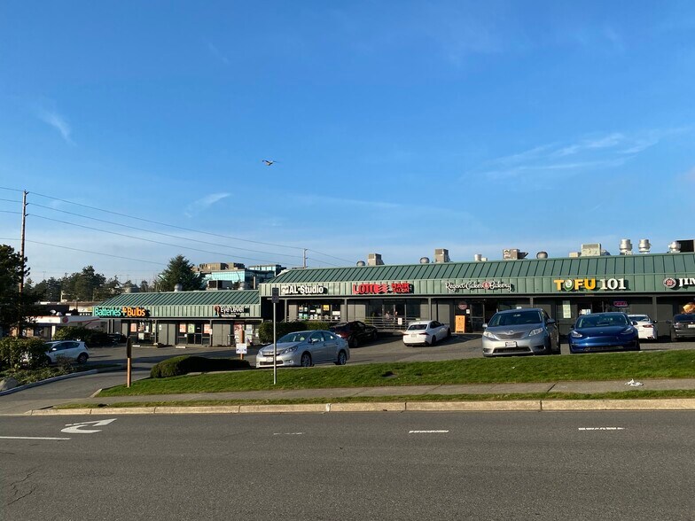 More Photos Of 12816 SE 38th Pl, Bellevue Freestanding For Lease