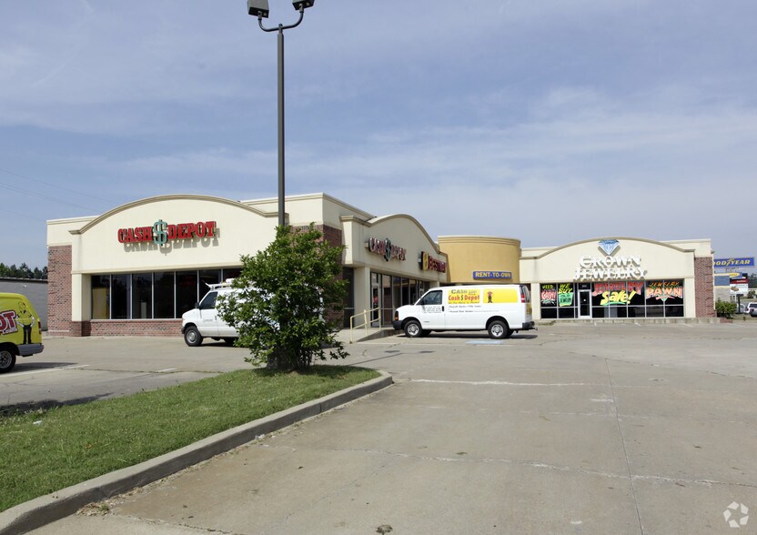 More Photos Of 6569 Winchester Rd, Memphis Unknown For Lease