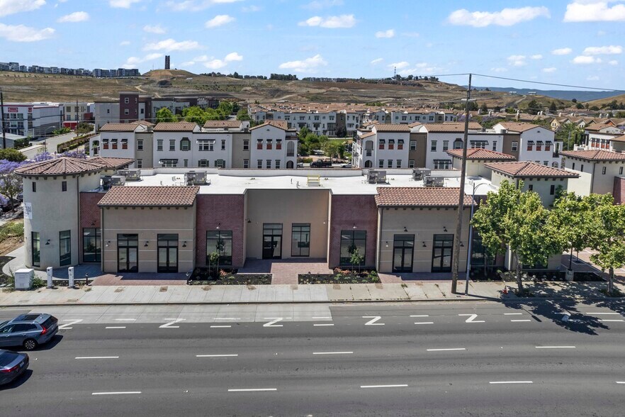 More Photos Of 2752 Goble Ln, San Jose Storefront Retail Office For Sale