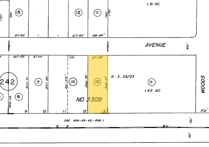 More Photos Of 722 Williamson Ave, Fullerton Light Manufacturing For Sale