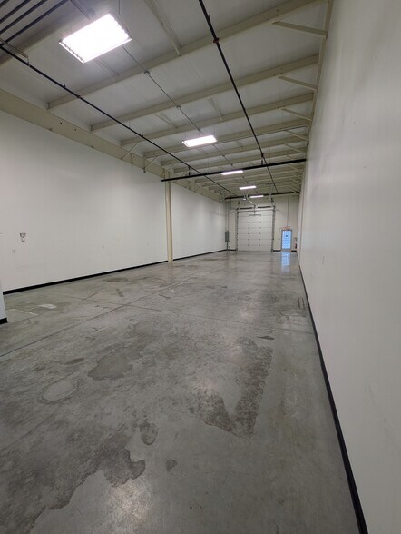 More Photos Of 1654 E Northfield Dr, Brownsburg Unknown For Lease