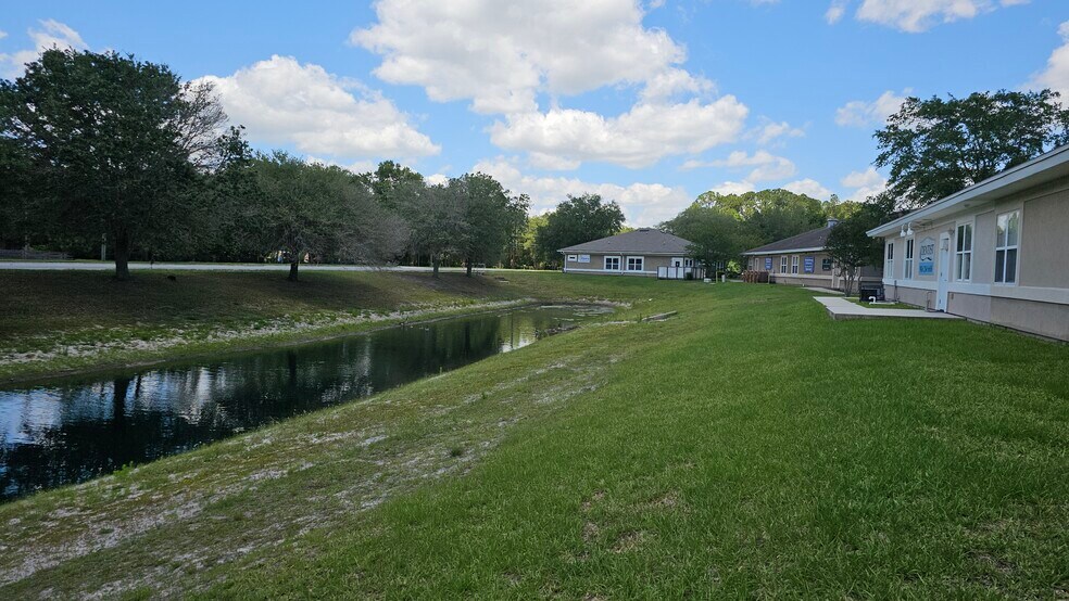 More Photos Of 91 Branscomb Rd, Green Cove Springs Office For Sale