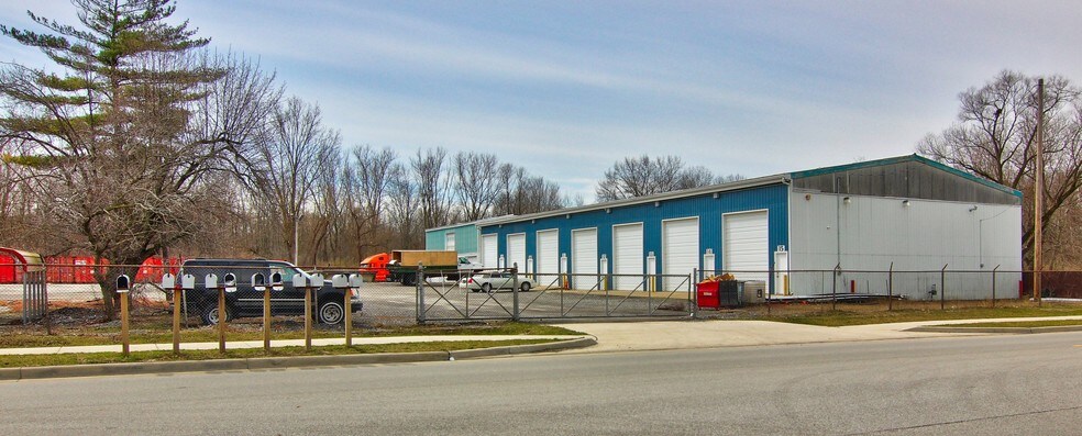 More Photos Of 2701 W 45th Ave, Gary Light Distribution For Lease