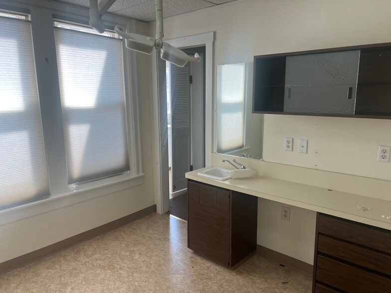 More Photos Of 908 Penn Ave, Wyomissing Office For Lease