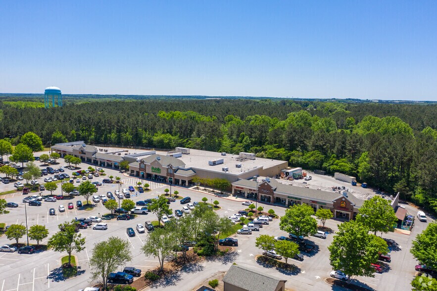 More Photos Of 900-938 Highway 81 E, McDonough Unknown For Lease