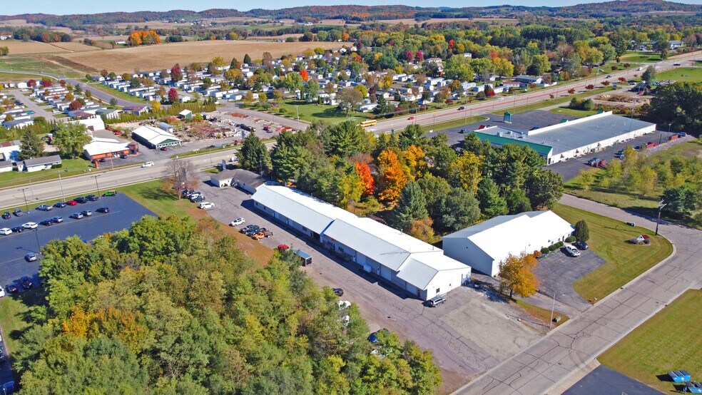 More Photos Of 2560 E Main St, Reedsburg Flex For Lease