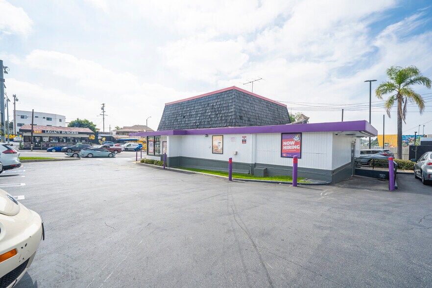 More Photos Of 4253 E Cesar E Chavez Ave, Los Angeles Fast Food For Sale