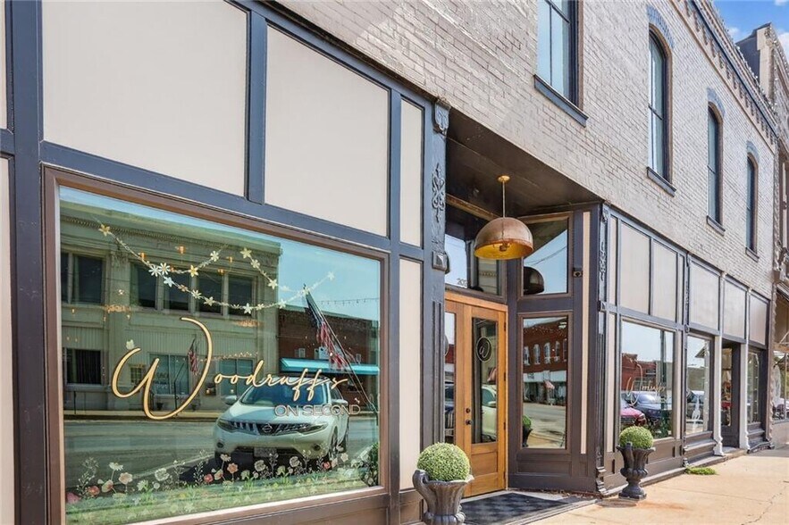Primary Photo Of 202-204 S 2nd St, Odessa Specialty For Sale