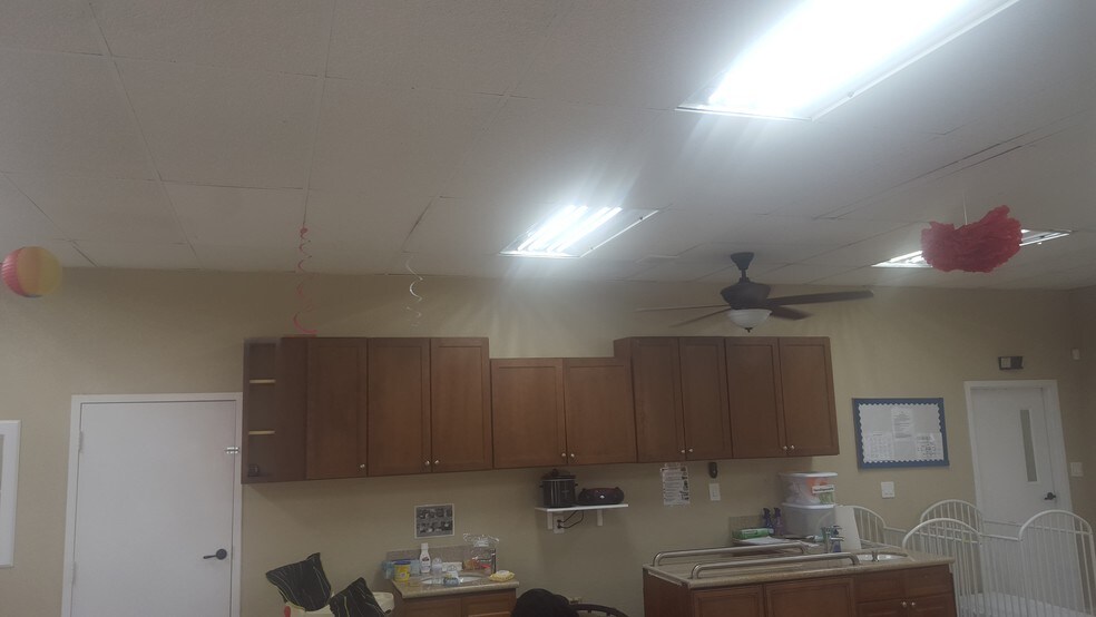 More Photos Of 2755 Flat Shoals Rd, College Park Daycare Center For Sale