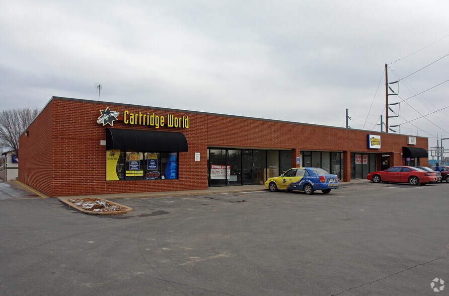 More Photos Of 911-919 N Perkins Rd, Stillwater Unknown For Lease