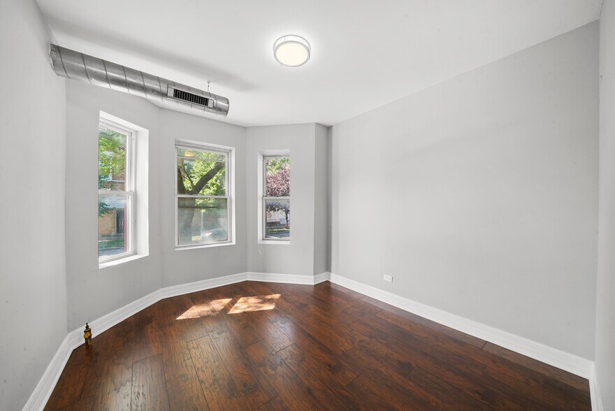More Photos Of 3548 W 15th St, Chicago Apartments For Sale