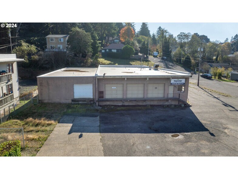 More Photos Of 665 Hemlock Ave, Coos Bay Refrigeration Cold Storage For Sale