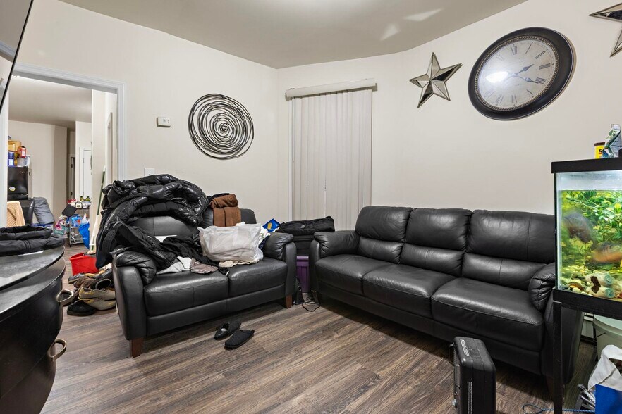 More Photos Of 91 Bergen Ave, Jersey City Apartments For Sale