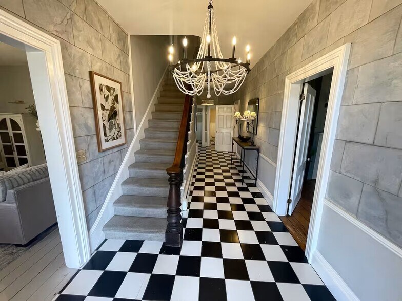 More Photos Of 259 Main St S, Woodbury Apartments For Lease