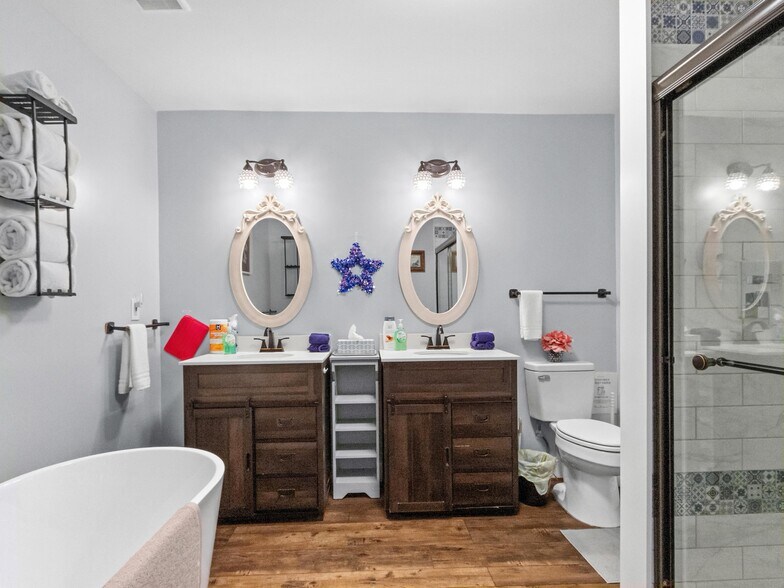 More Photos Of 127 Deer Hill Ln, Weaverville Specialty For Sale