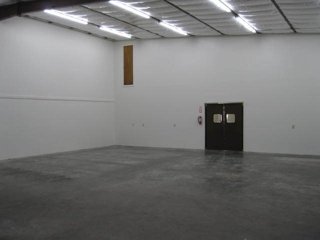 More Photos Of 11907-11909 Windfern Rd, Houston Warehouse For Lease
