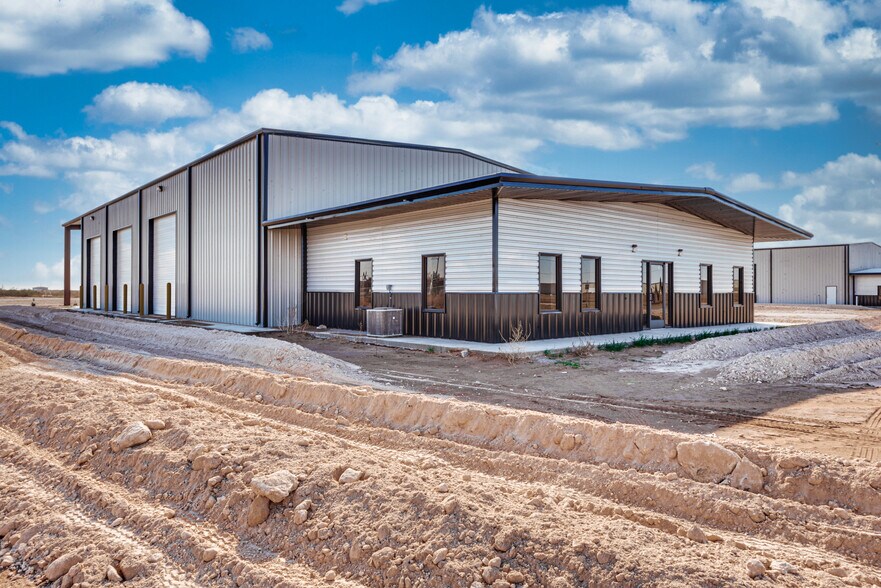 More Photos Of TBD Lot 4 ECR 140, Midland Warehouse For Lease
