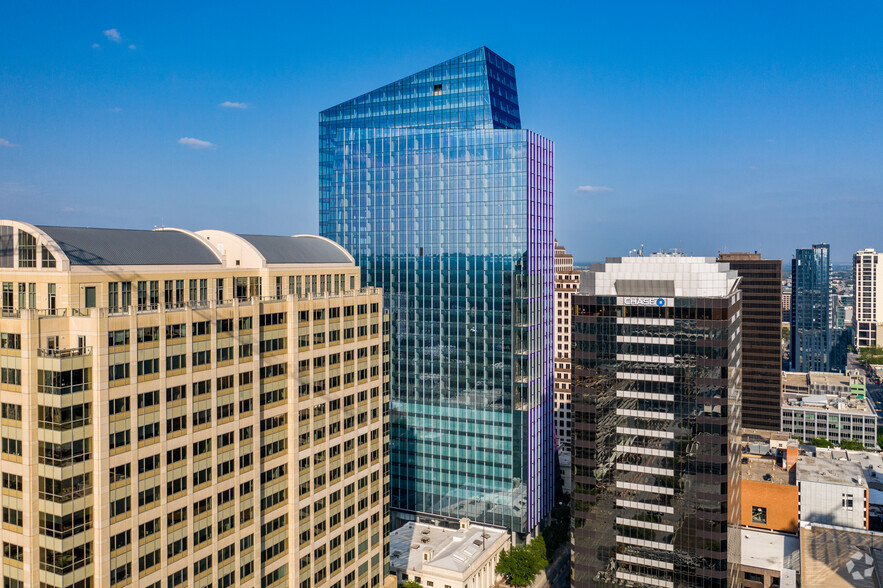 More Photos Of 200 W 6th St, Austin Office For Lease