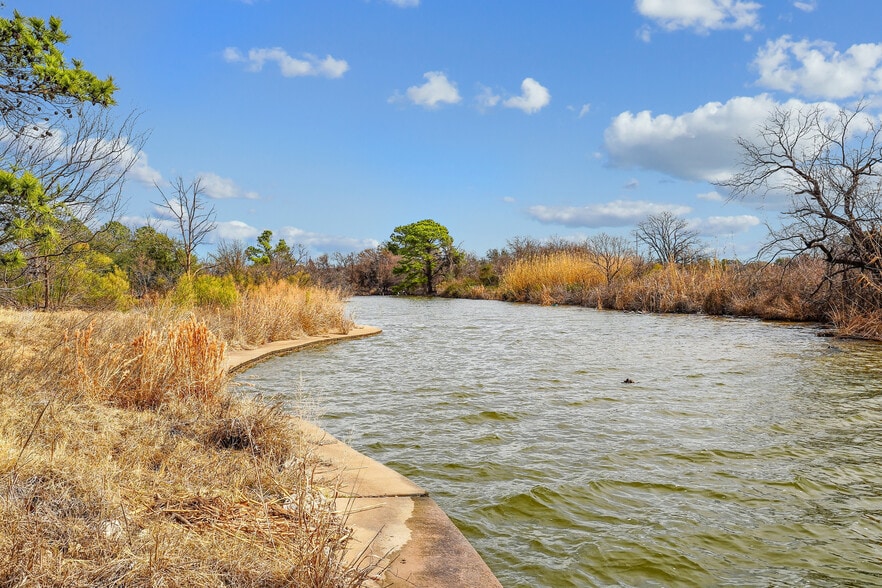 More Photos Of 3200 Rhea Ln, Granbury Land For Sale