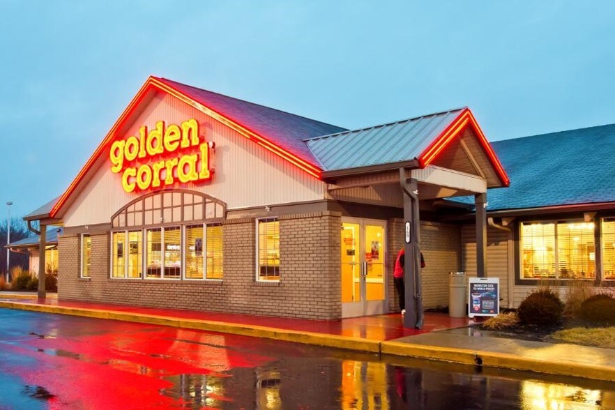 More Photos Of 160 S Marlin Dr, Greenwood Restaurant For Sale