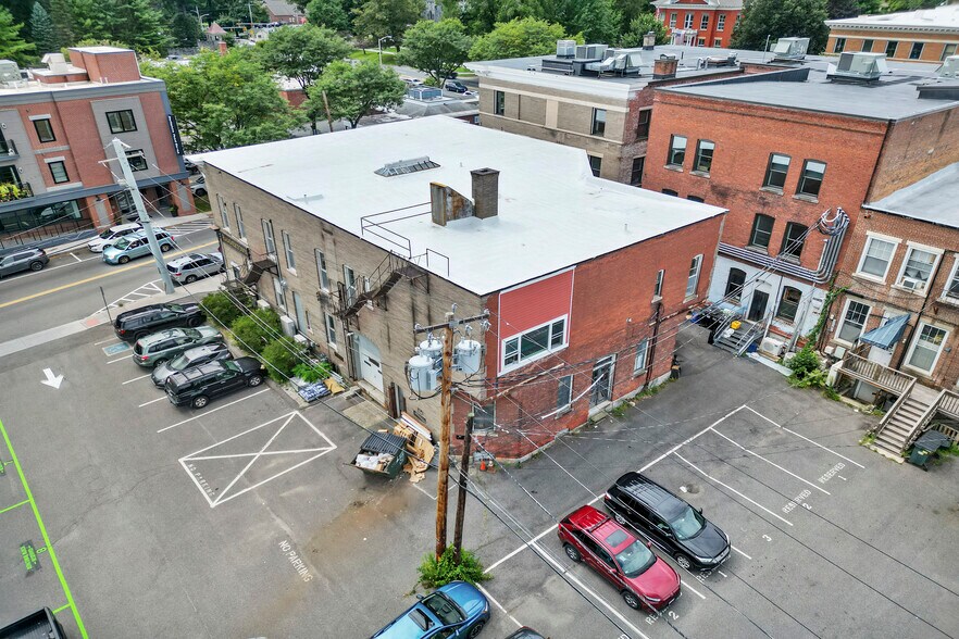 More Photos Of 15 Bridge St, Great Barrington Storefront Retail Residential For Sale