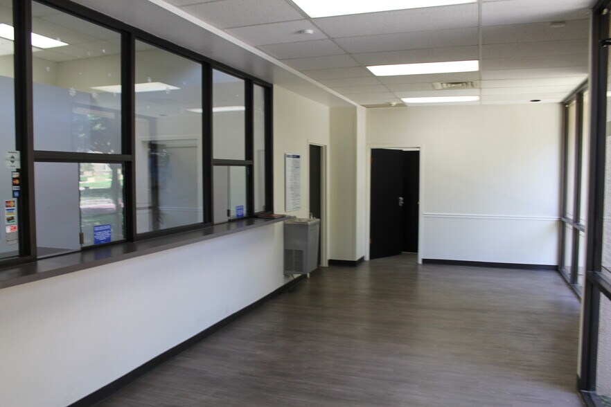 More Photos Of 4201 Camp Bowie Blvd, Fort Worth Medical For Lease