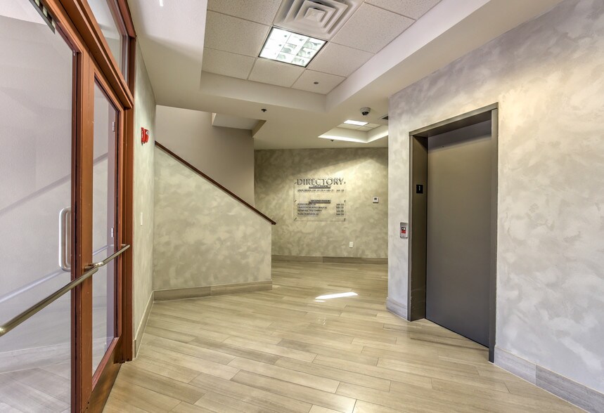 More Photos Of 9900 Covington Cross Dr, Las Vegas Office For Sale