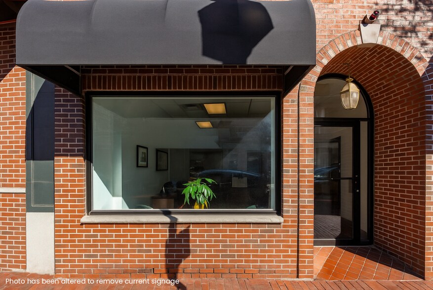 Primary Photo Of 535 Main St, Winchester Freestanding For Lease