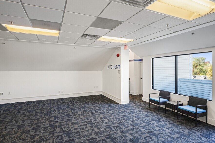 More Photos Of 602 S King St, Leesburg Medical For Lease