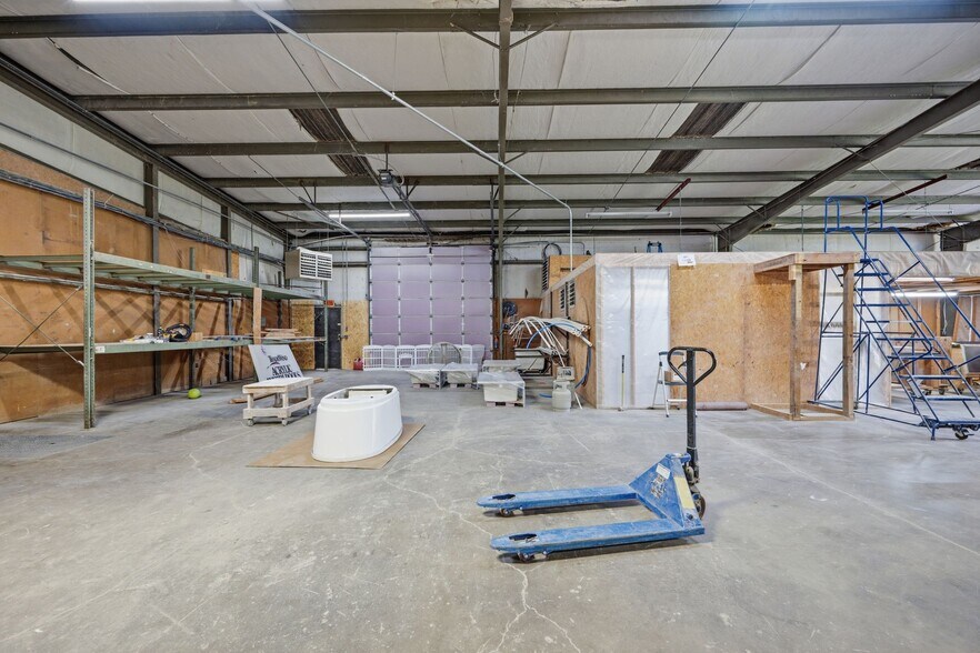 More Photos Of 7612 Drag Strip Rd, Fairview Industrial For Sale