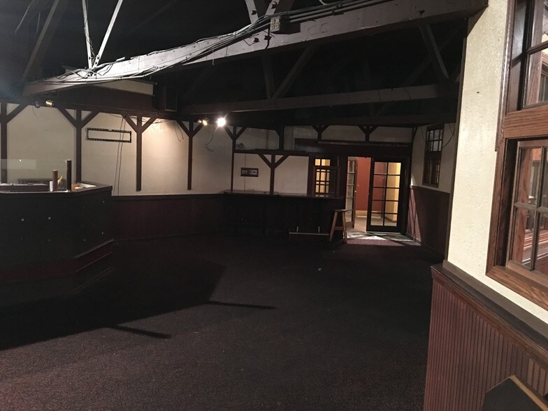More Photos Of 1701 Hwy 93 S, Kalispell Hotel For Sale