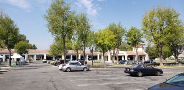 More Photos Of 5710-5772 E Los Angeles Ave, Simi Valley Storefront For Lease