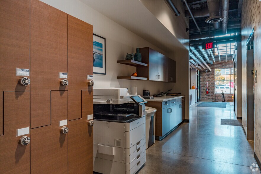 More Photos Of 505 Ellicott St, Buffalo Coworking Space