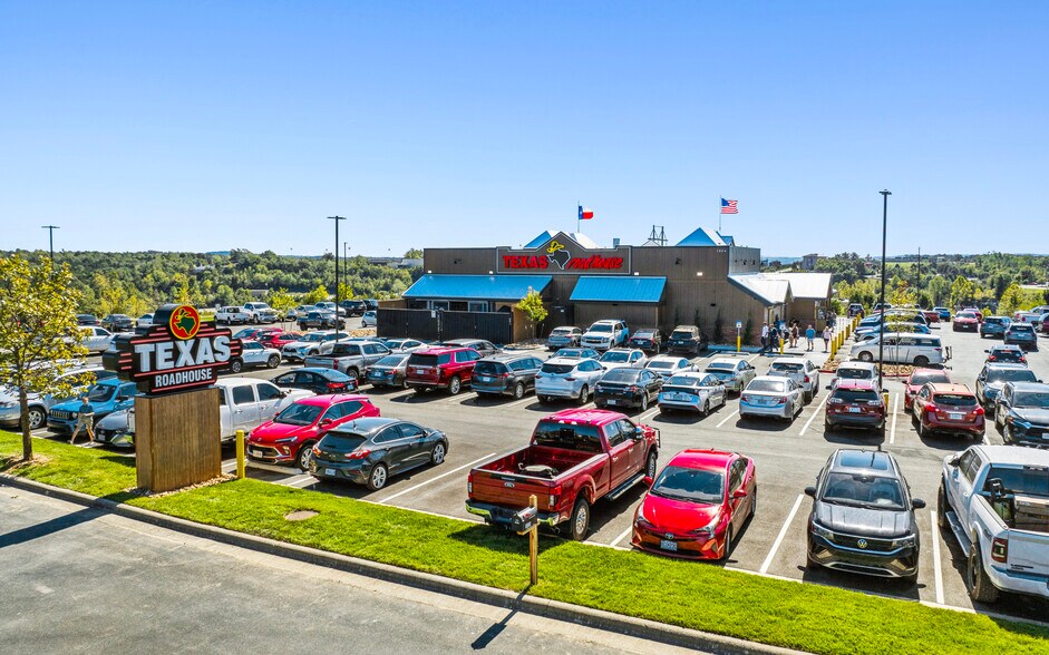 More Photos Of 1024 Branson Hills Pky, Branson General Retail For Sale