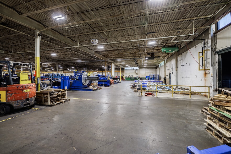 More Photos Of 100 Pixley Industrial Pky, Rochester Manufacturing For Sale