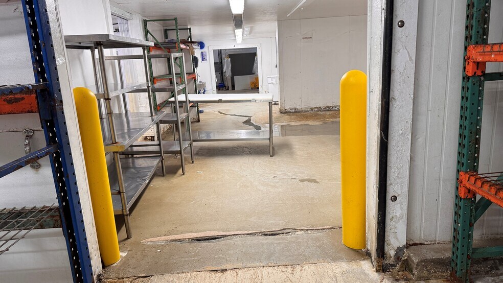 More Photos Of 3628-3682 NW 16th St, Lauderhill Light Manufacturing For Sale