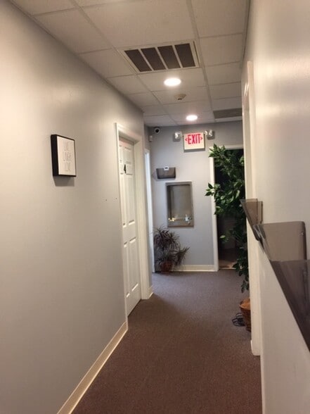 More Photos Of 465 Route 25A, Miller Place Unknown For Lease