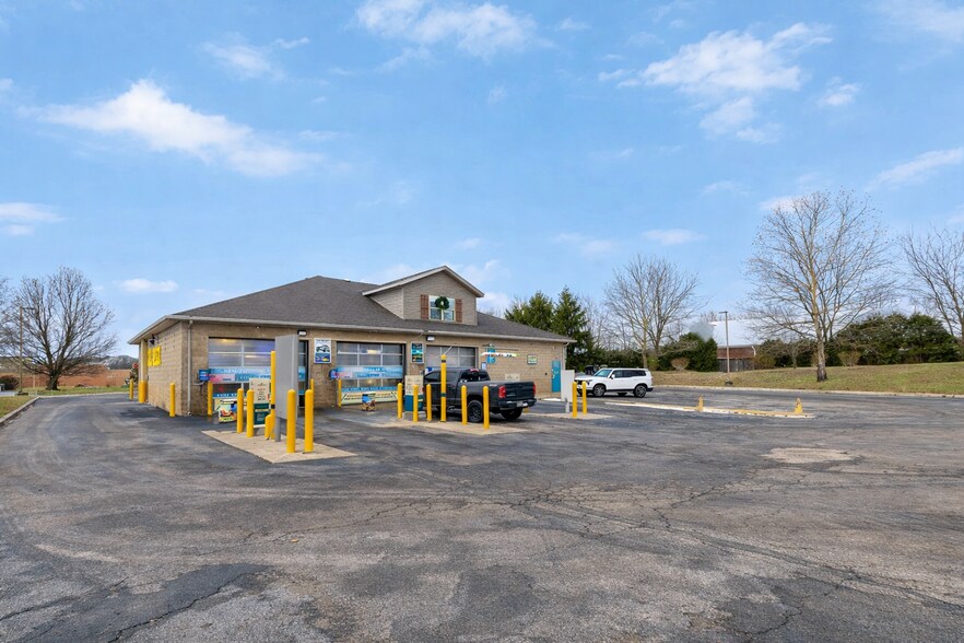 More Photos Of 732 Corylus Dr, Pataskala Carwash For Sale