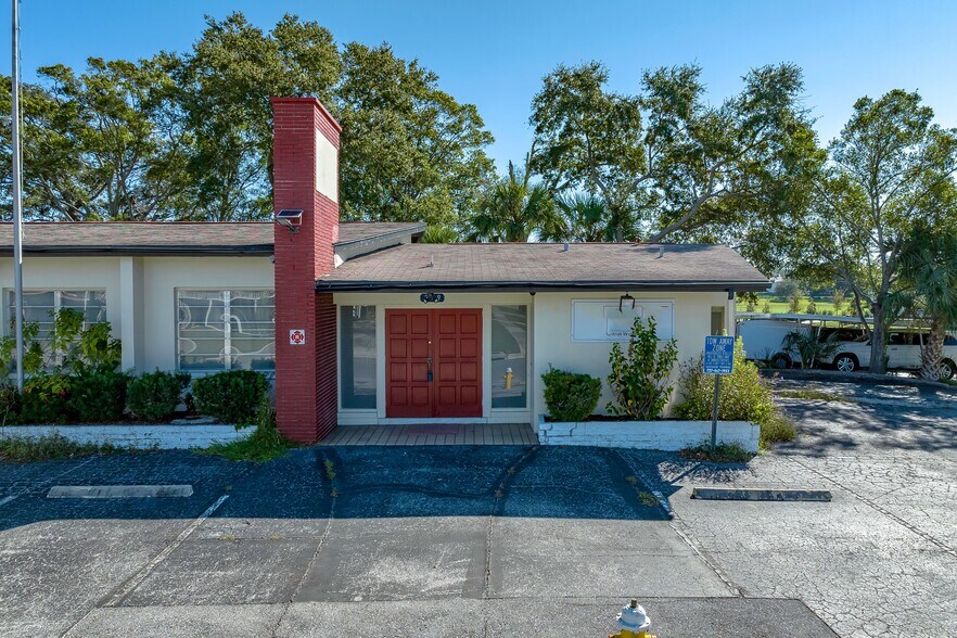 More Photos Of 219 Betty Ln, Clearwater Office Residential For Sale