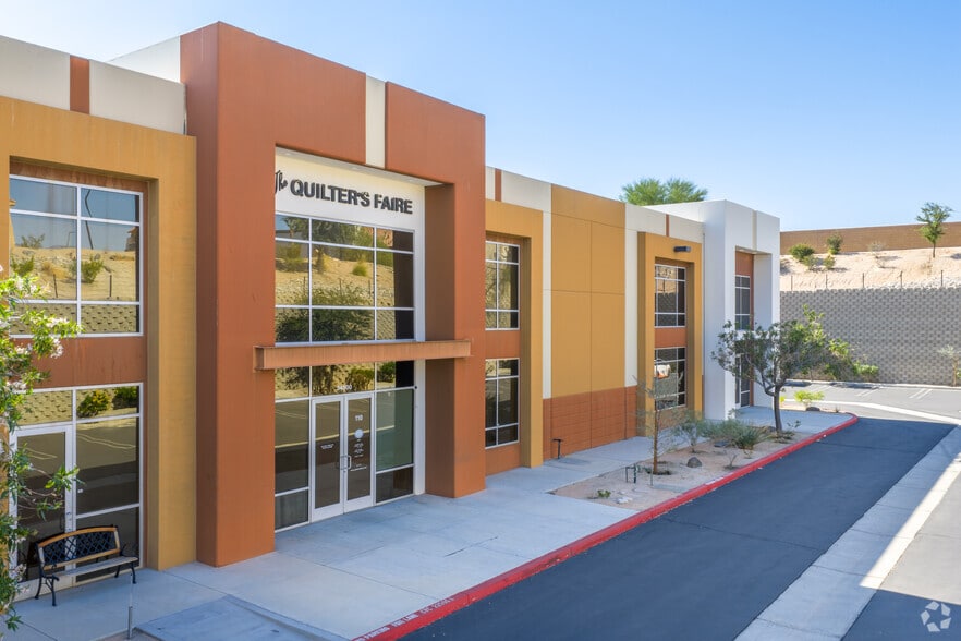 More Photos Of 34500 Gateway Dr, Palm Desert Warehouse For Lease
