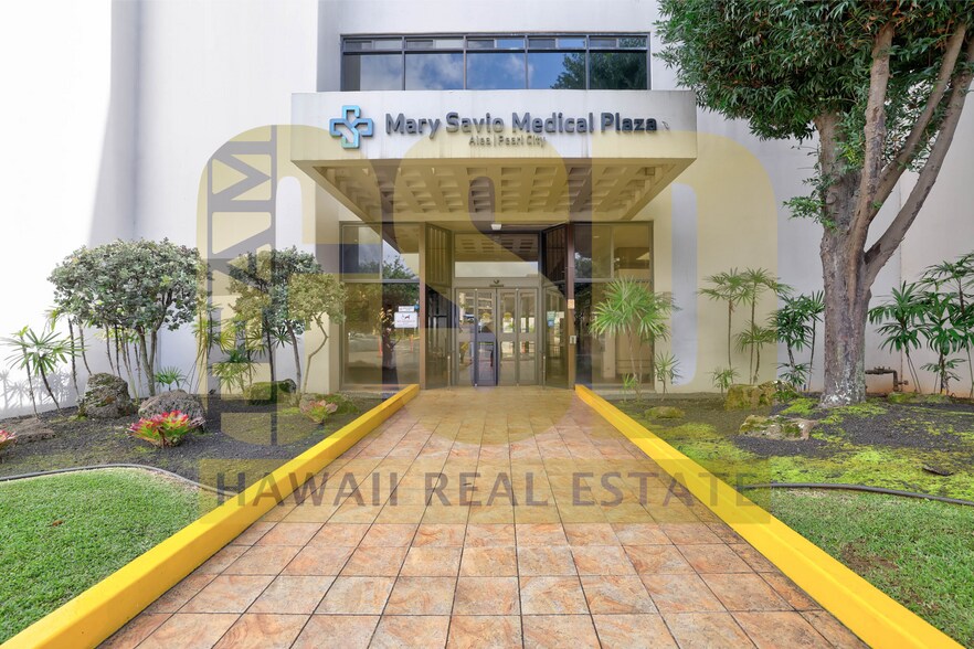 Primary Photo Of 98-1247 Kaahumanu St, Aiea Office For Sale